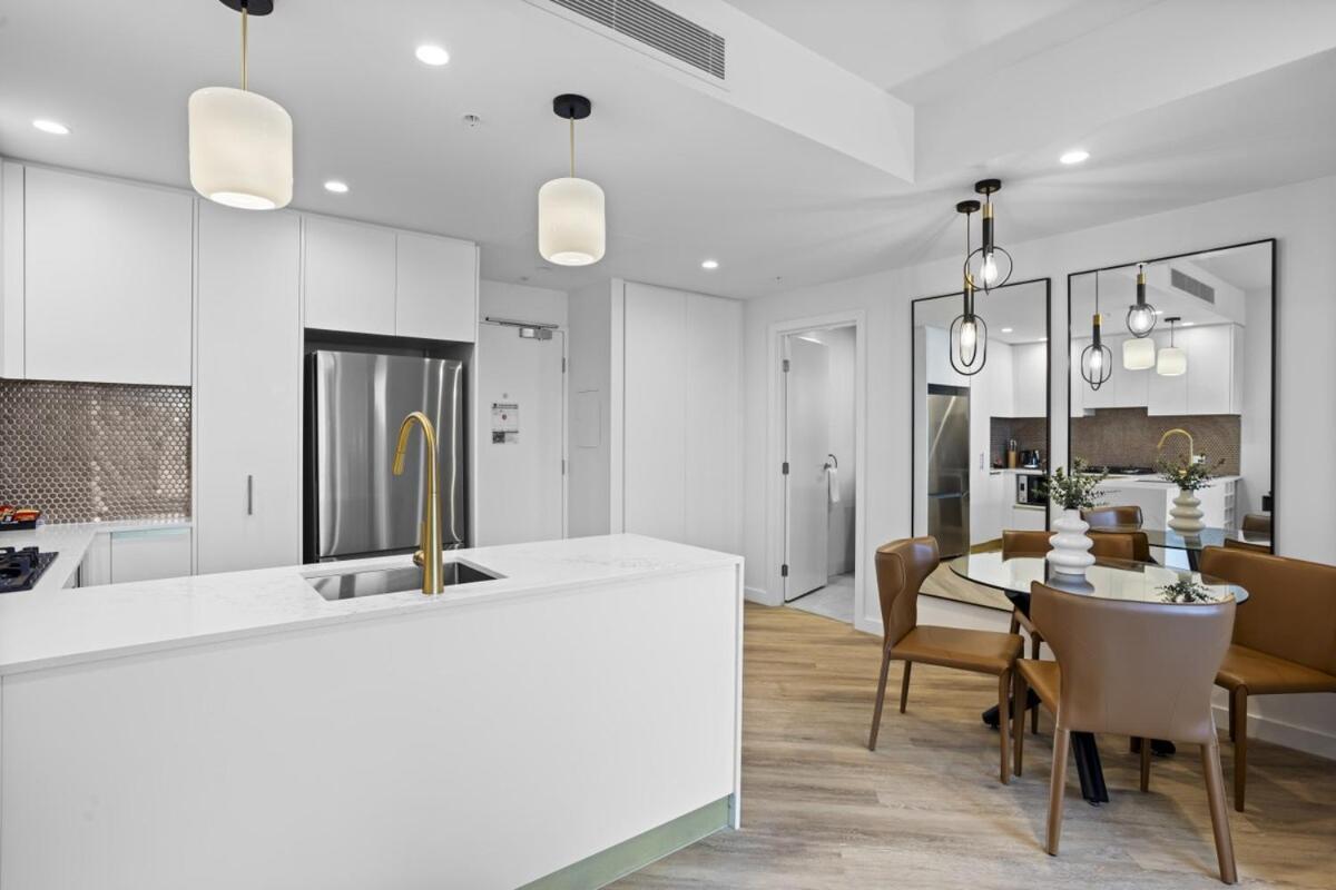 Southport Lux Floor